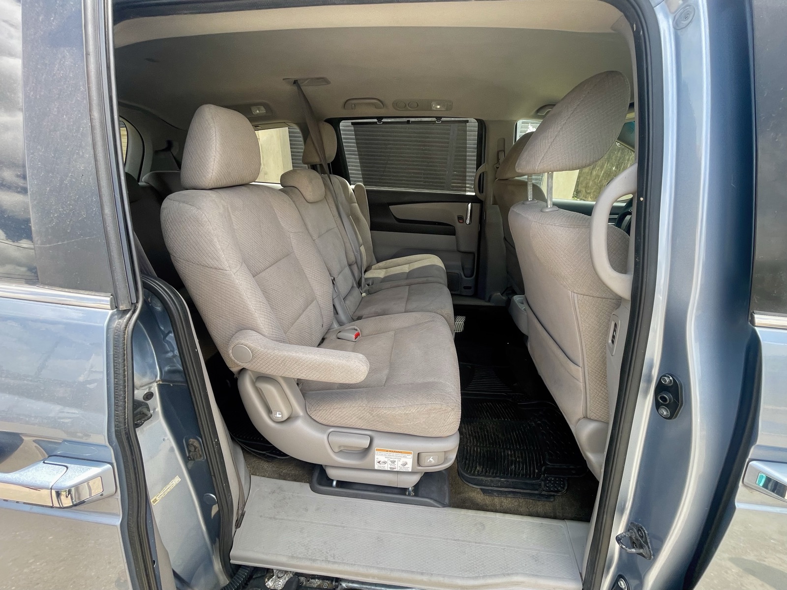 Foreign used 2014 Honda Odyssey LX