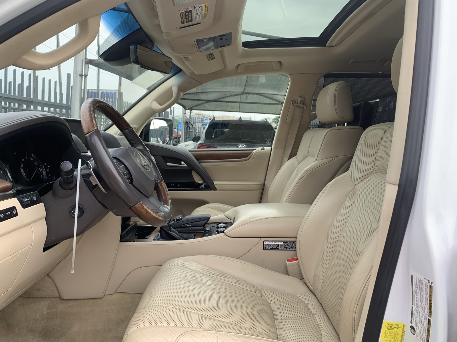 2018 Lexus LX 570 White SUV with Sunroof