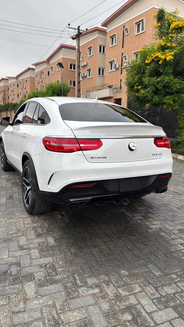 Mercedes-Benz GLE 43 White Coupe GLE-Class