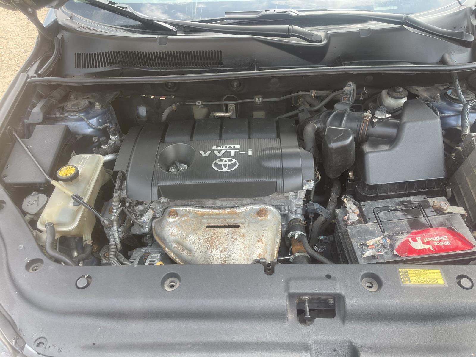 Toyota Rav4 2011 model