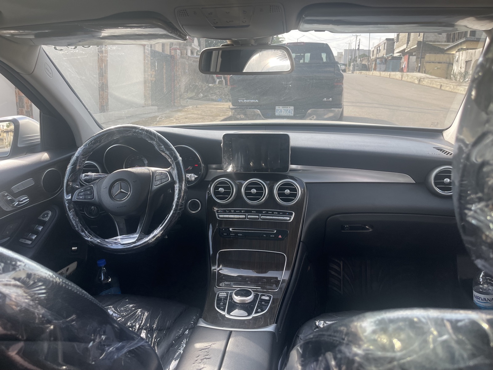 Mercedes-Benz GLC 300 Silver SUV with Panoramic Sunroof GLC300