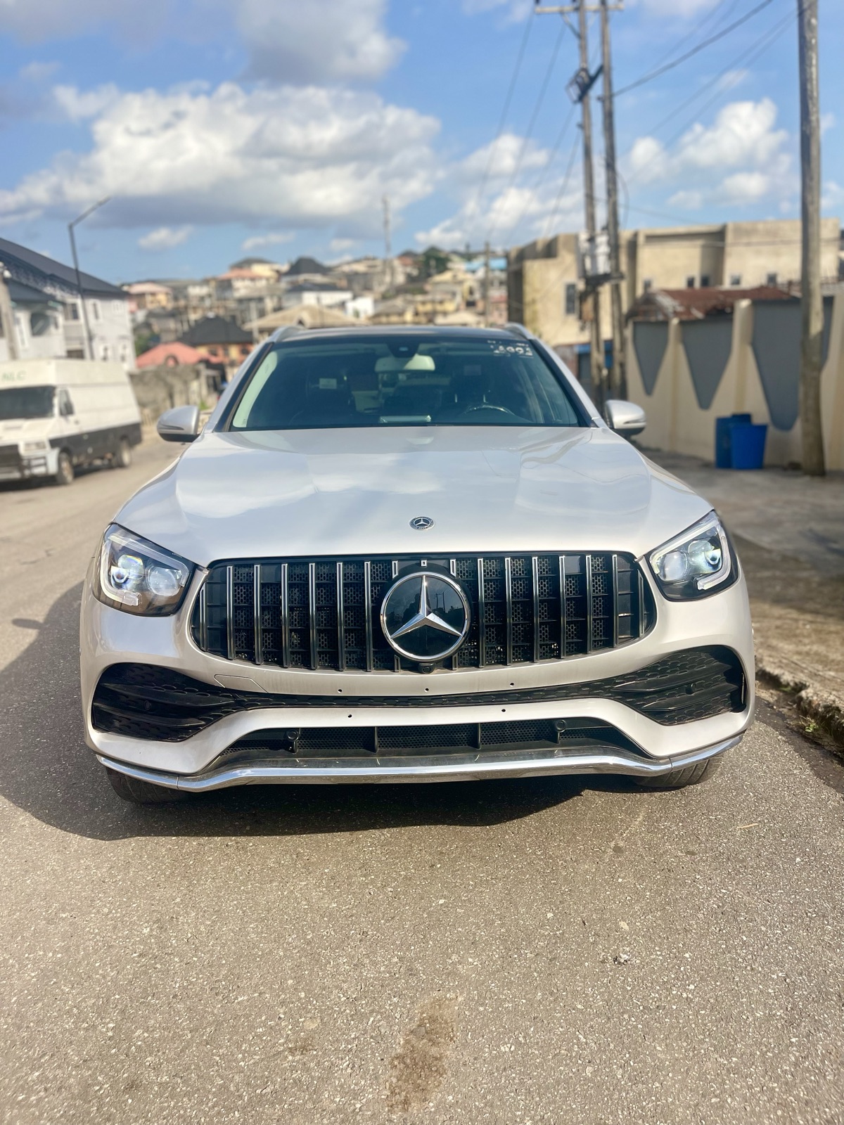 Mercedes-Benz GLC 300 Silver SUV with Panoramic Sunroof GLC300