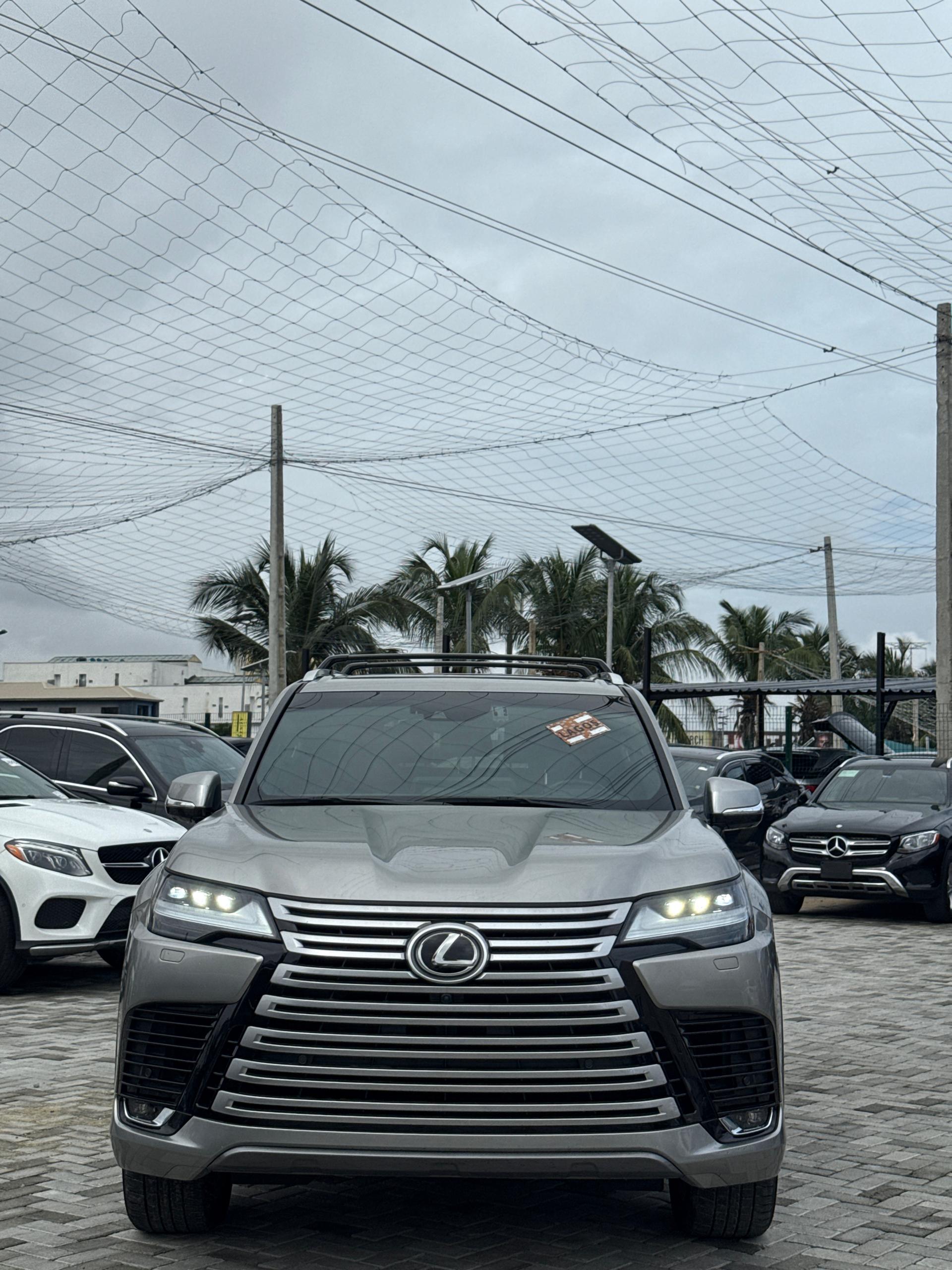 Lexus LX 500, Silver SUV for Sale