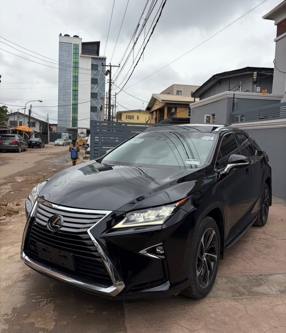 Lexus RX 350, Black SUV for Sale — photo 4