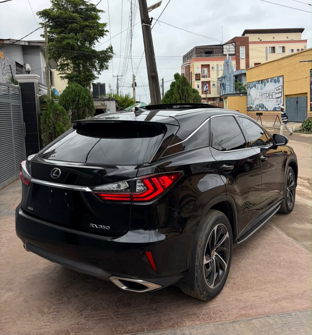 Lexus RX 350, Black SUV for Sale — photo 9