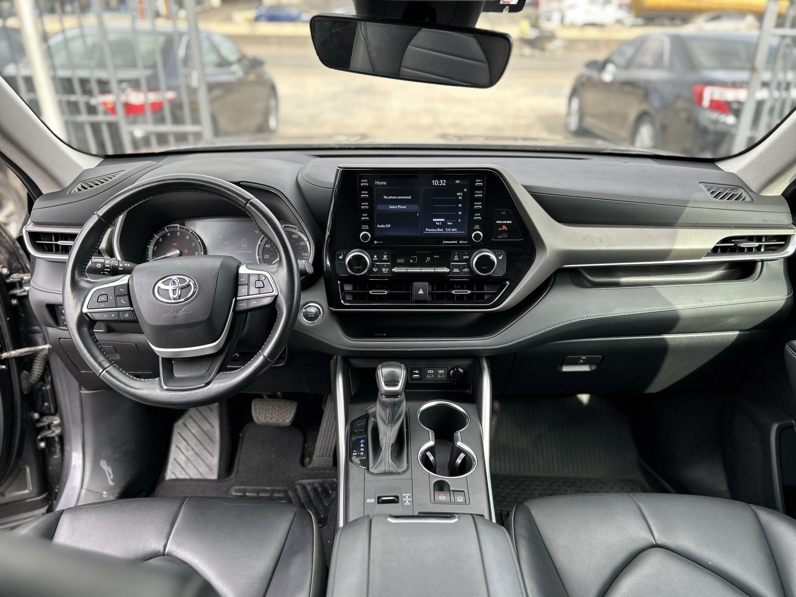 2021 Toyota Highlander XLE, Dark Grey SUV