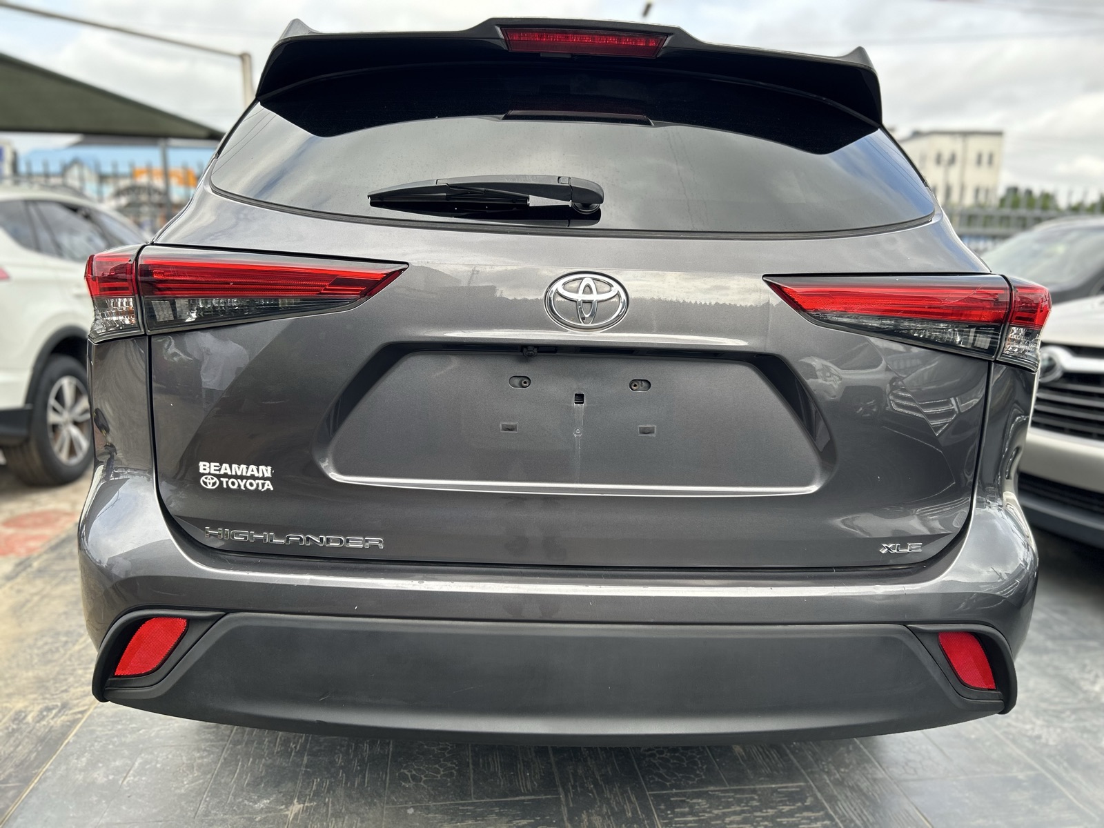 2021 Toyota Highlander XLE, Dark Grey SUV