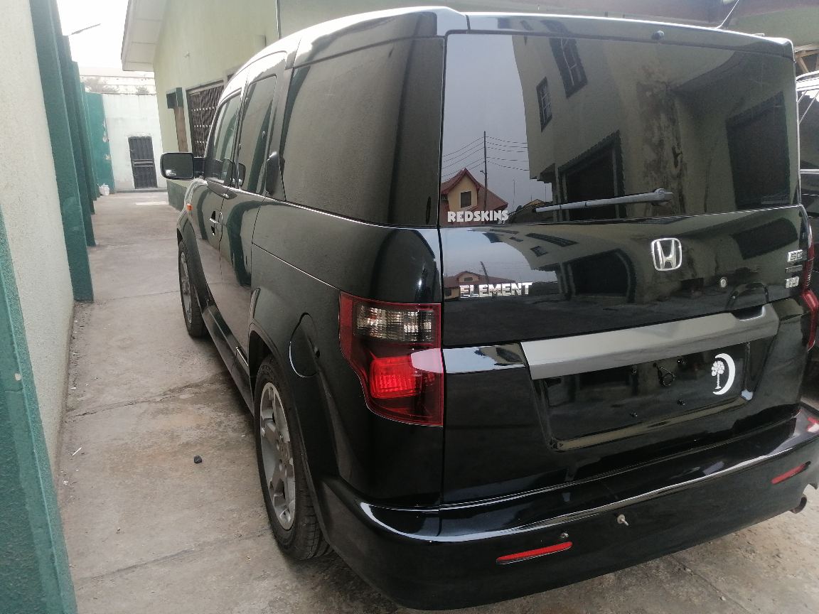 2010 Honda Element SC Black SUV — photo 5