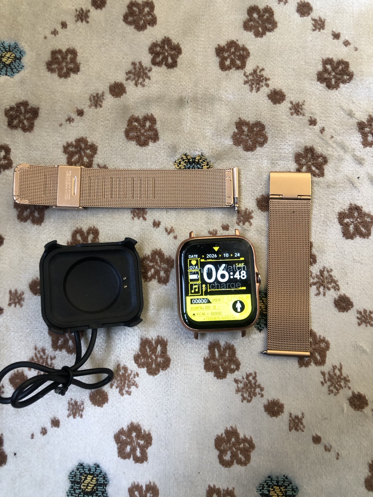 Smart Watch for Sale – Digital Display & Fitness Tracking