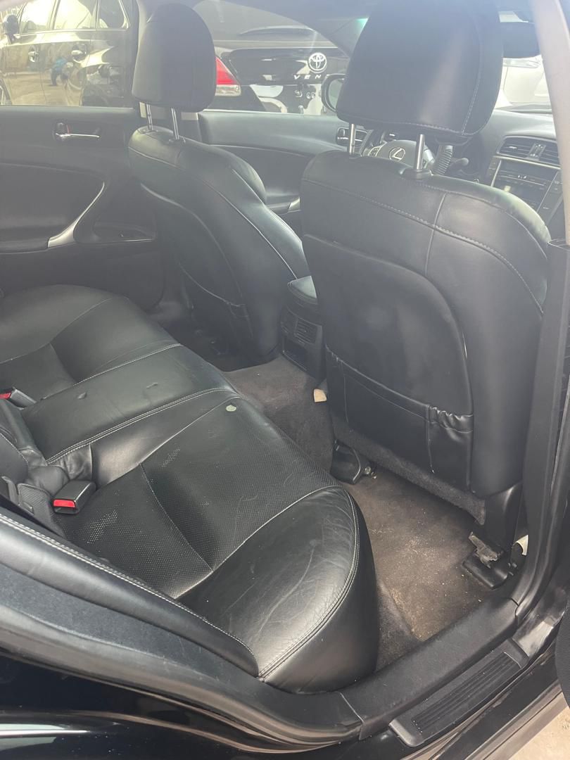 Lexus IS 250, Black Sedan