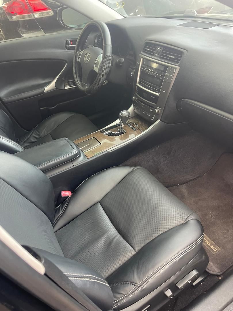 Lexus IS 250, Black Sedan