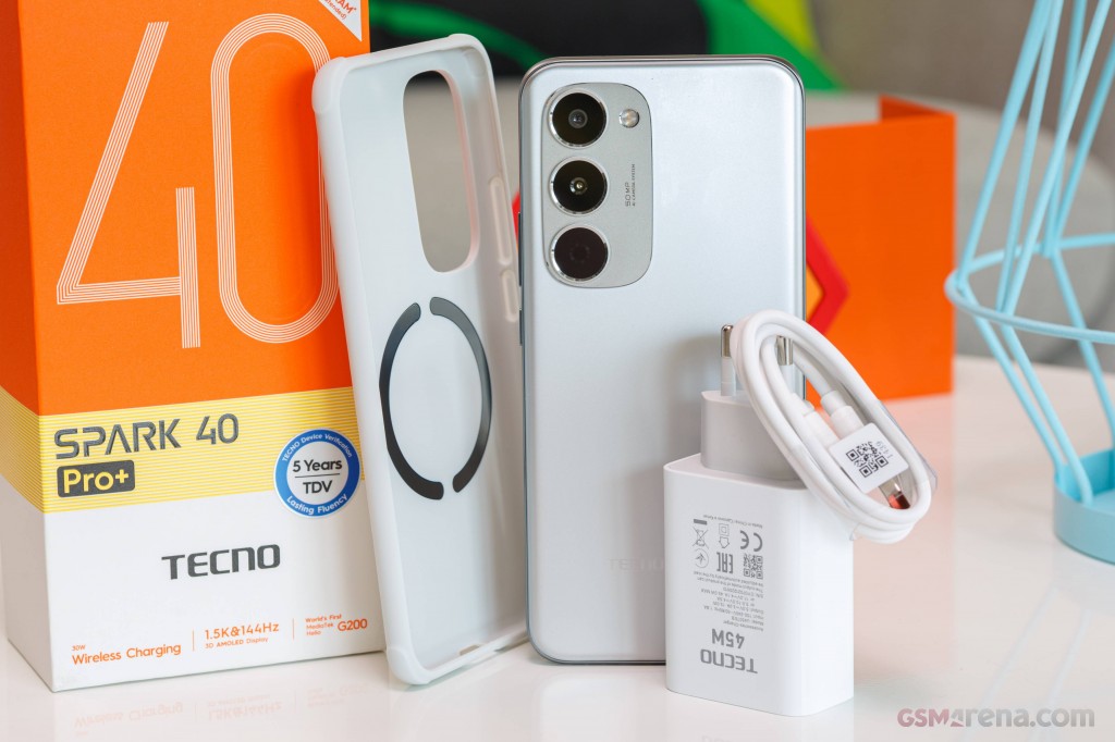 Tecno Spark 40 Pro 256GB