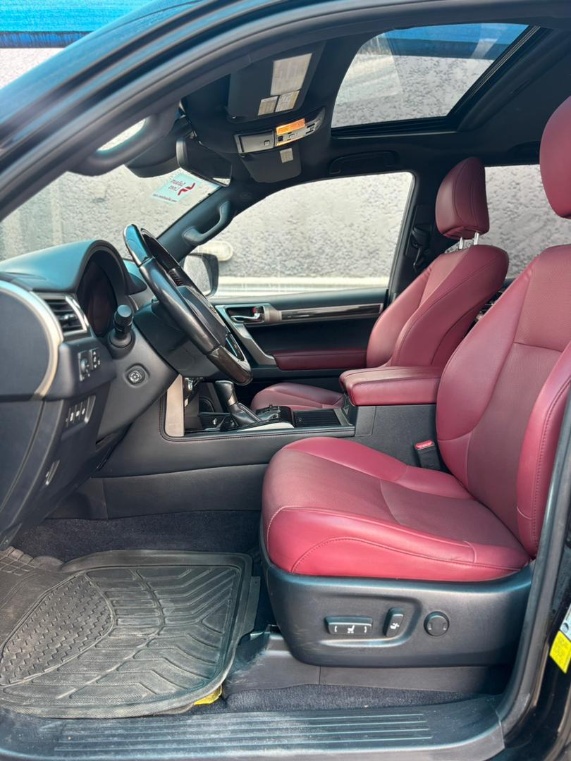 Lexus GX460 SUV, Black GX 460