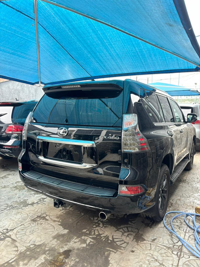 Lexus GX460 SUV, Black GX 460