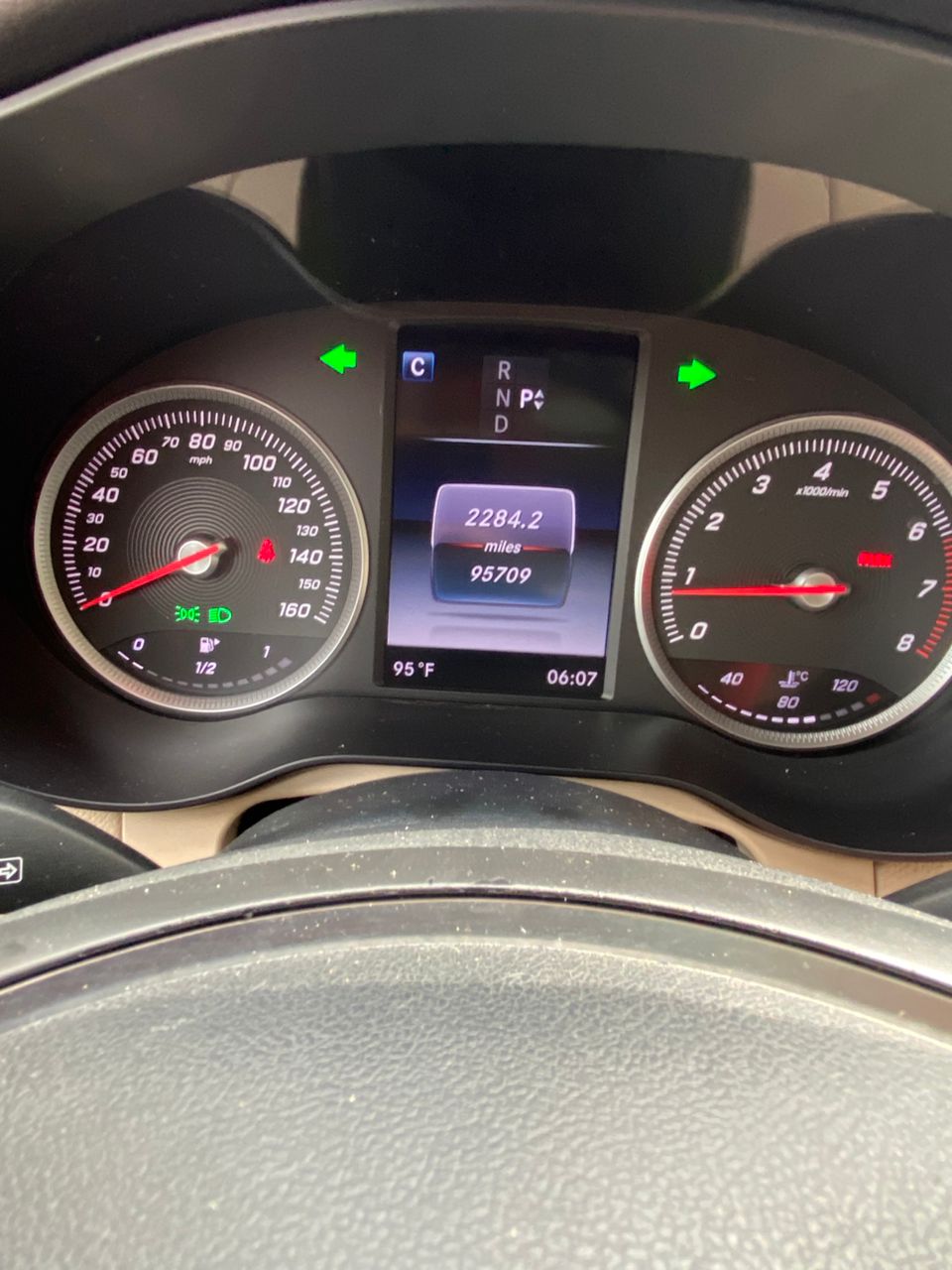 Mercedes-Benz GLC 300 Red SUV GLC300