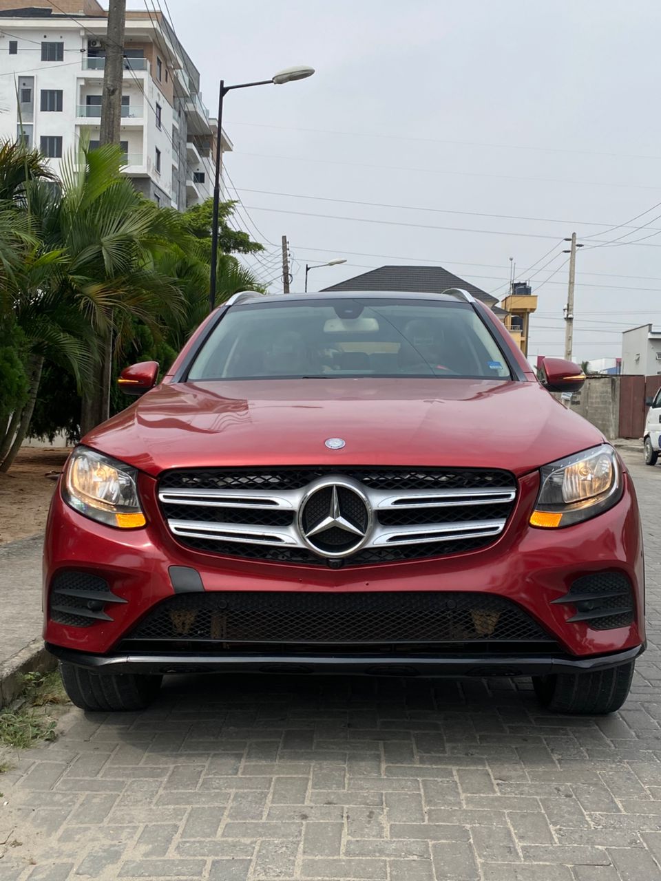 Mercedes-Benz GLC 300 Red SUV GLC300