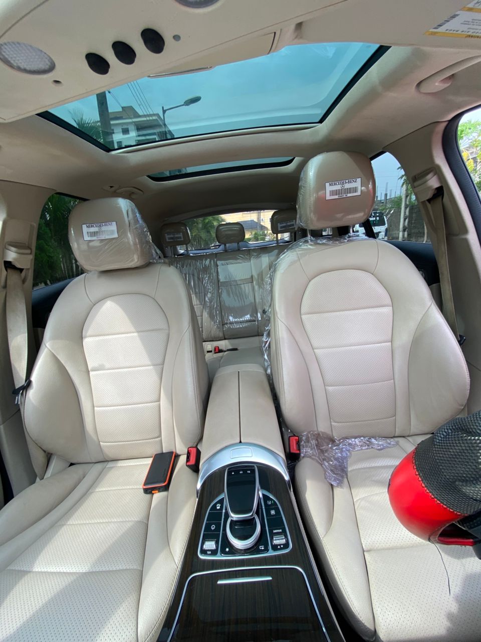 Mercedes-Benz GLC 300 Red SUV GLC300
