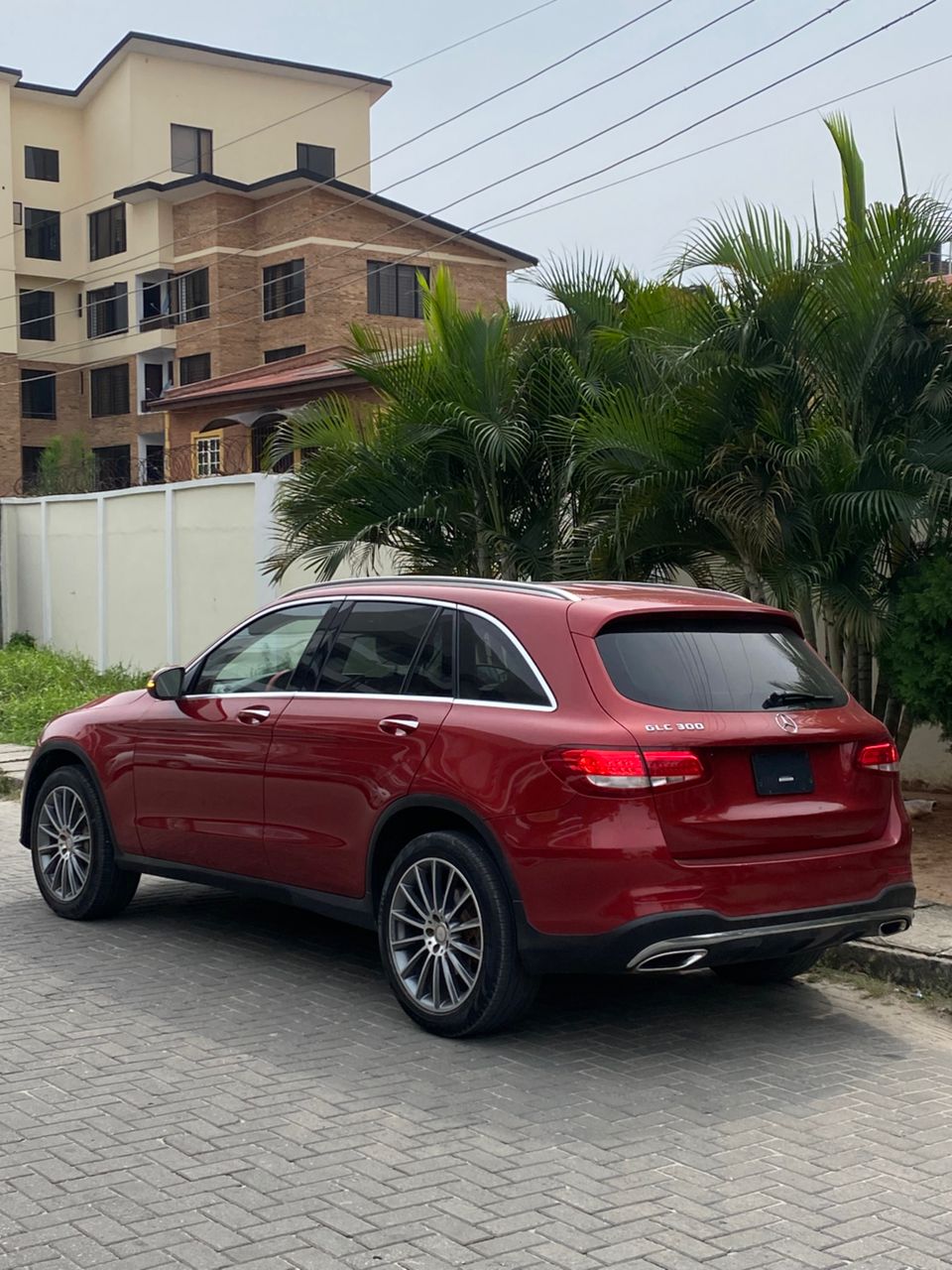 Mercedes-Benz GLC 300 Red SUV GLC300