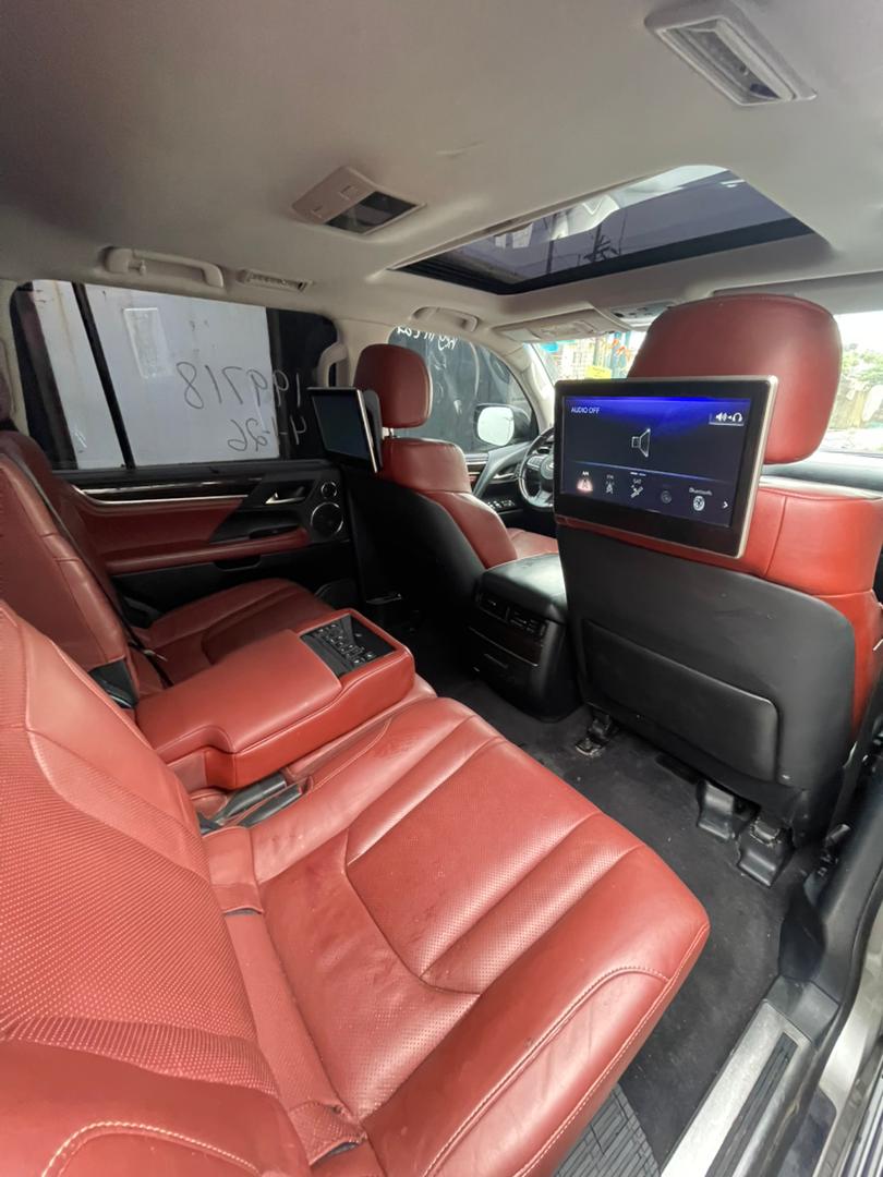 Lexus LX 570 SUV, Silver