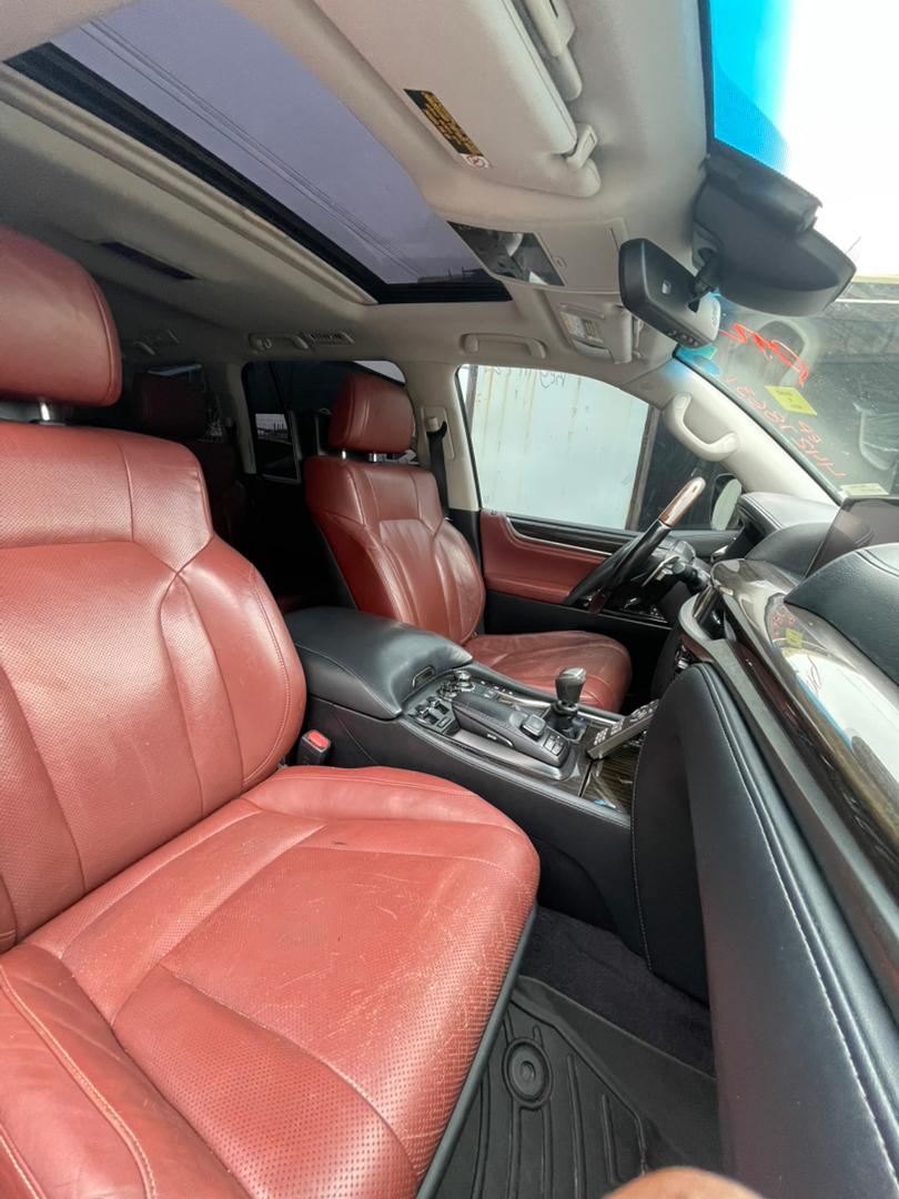 Lexus LX 570 SUV, Silver