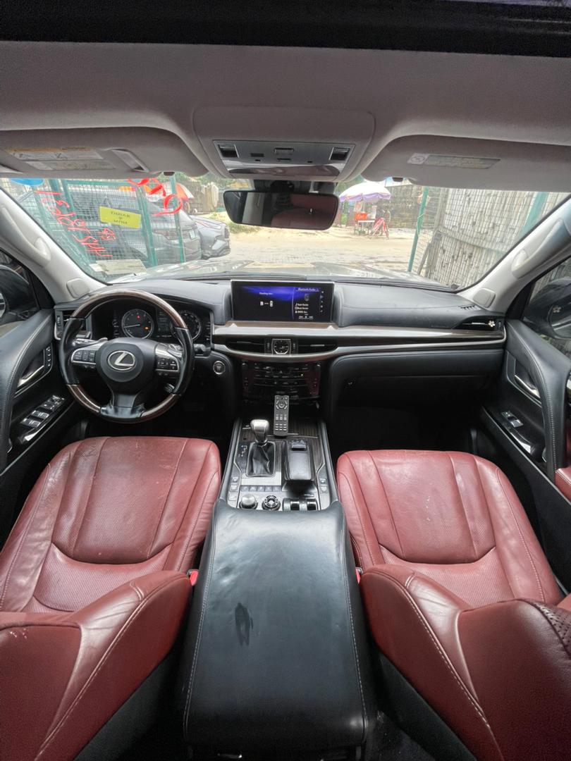 Lexus LX 570 SUV, Silver