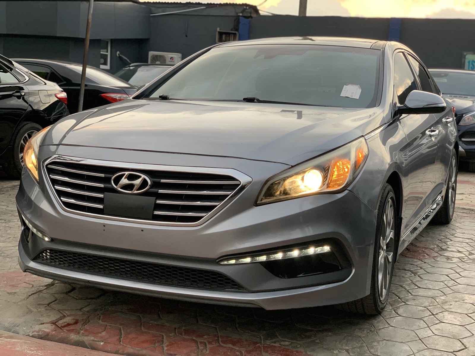 2015 Hyundai Sonata Sport 2.0T Silver Sedan