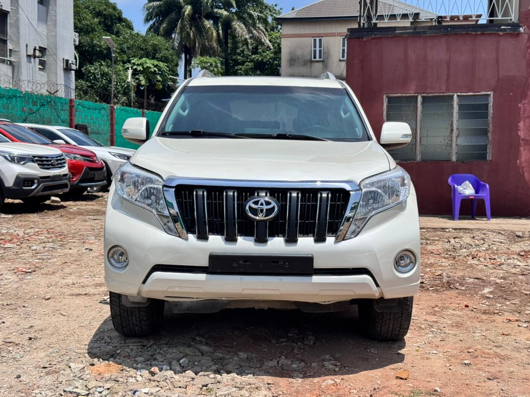 Toyota Land Cruiser Prado TX White SUV