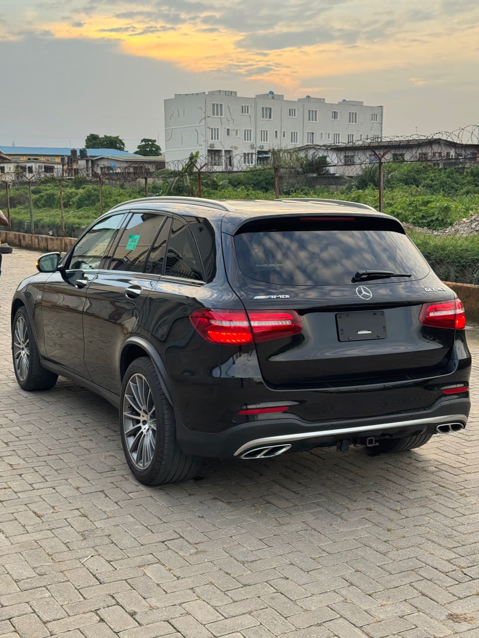 Mercedes-Benz GLC43 AMG Black SUV — photo 2