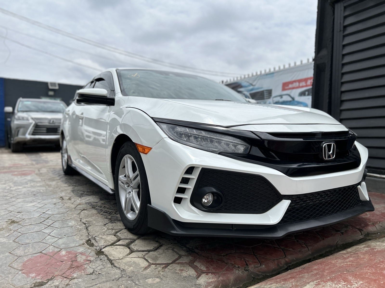 2017 Honda Civic White Sedan