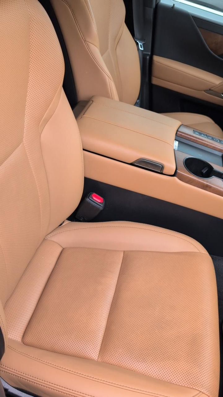 Lexus LX 600 SUV, Silver