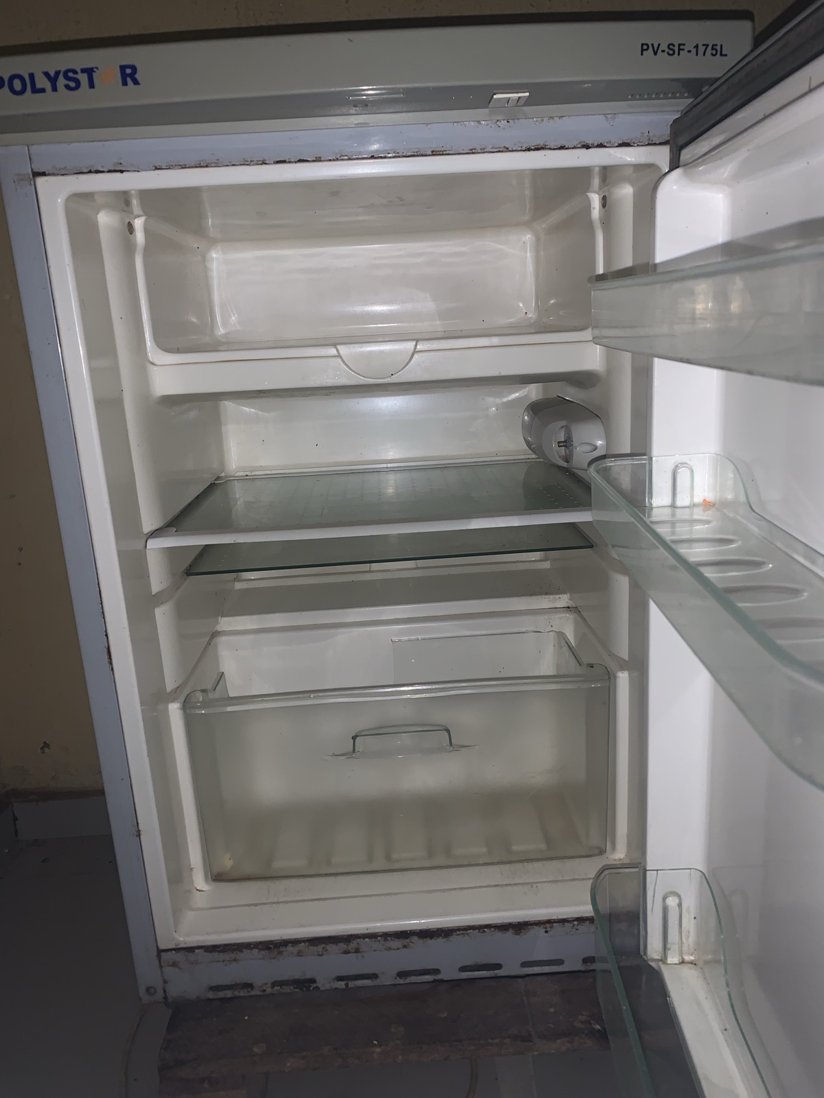 Polystar 175L Single-Door Top-Freezer Refrigerator