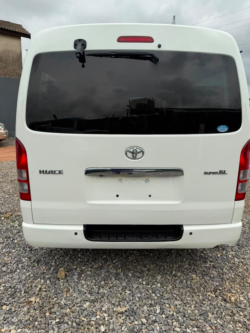 *Foreign used Toyota Hiace 2012 model (18 seater bus) * * Pure Accident Free.* * park assist* * foldable side mirror* **Price: 33M L