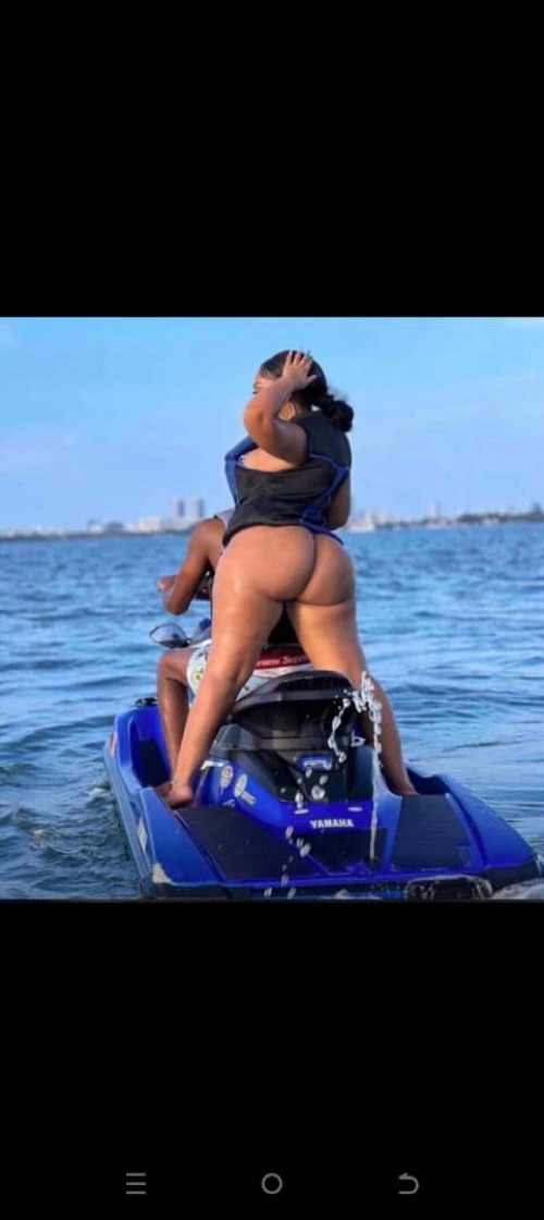 Yamaha Jet Ski for Rent, Blue