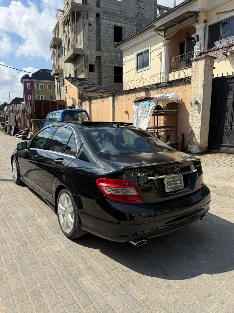 Mercedes-Benz C350 4MATIC Black Sedan