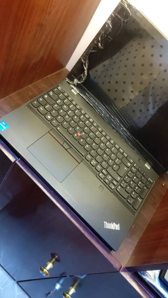 Lenovo L15 || 12th Gen || 8Gb RAM || 256Gb SSD || Finger print || keyboard backlight