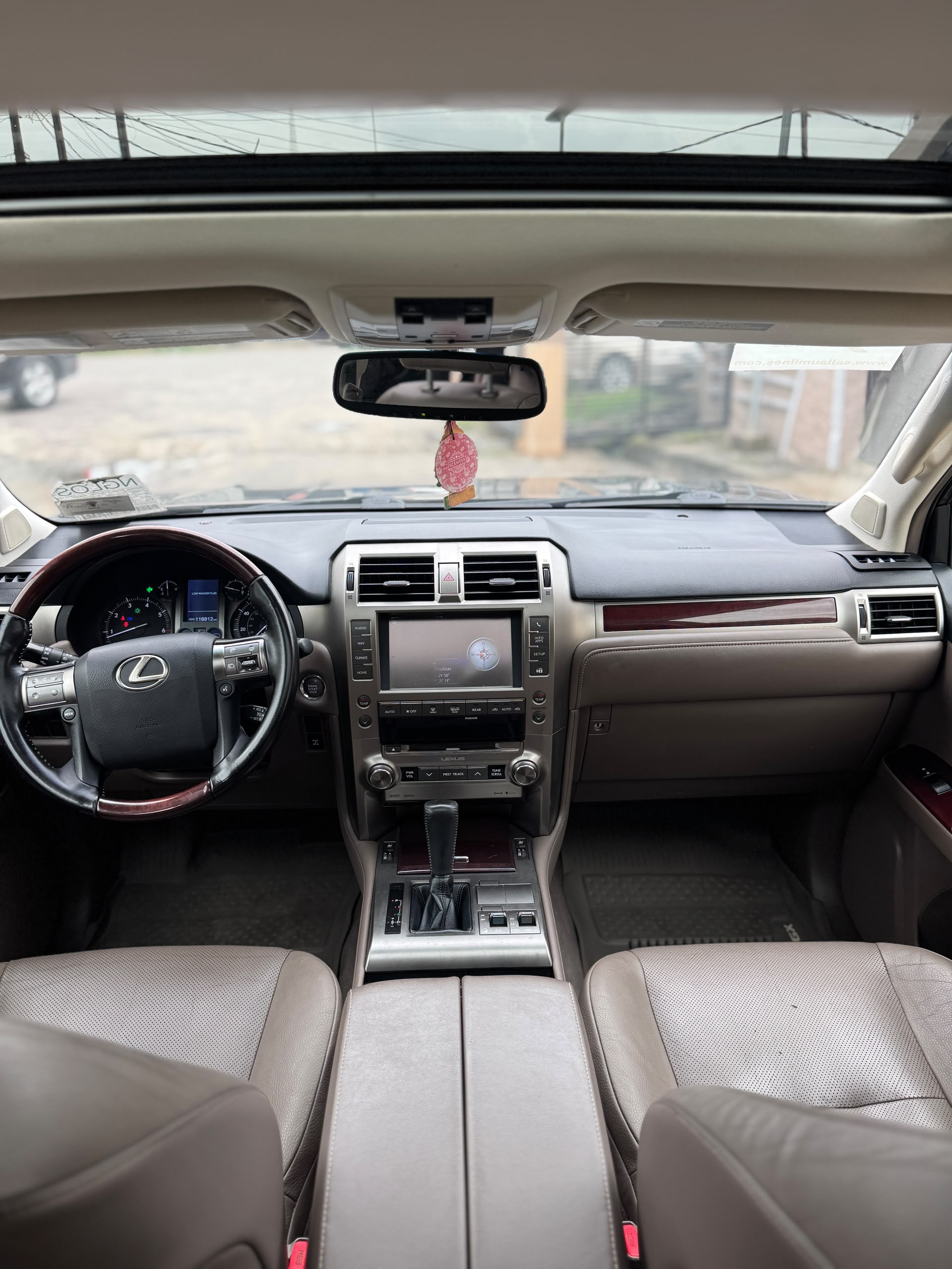 Lexus GX460 SUV, Black — photo 2