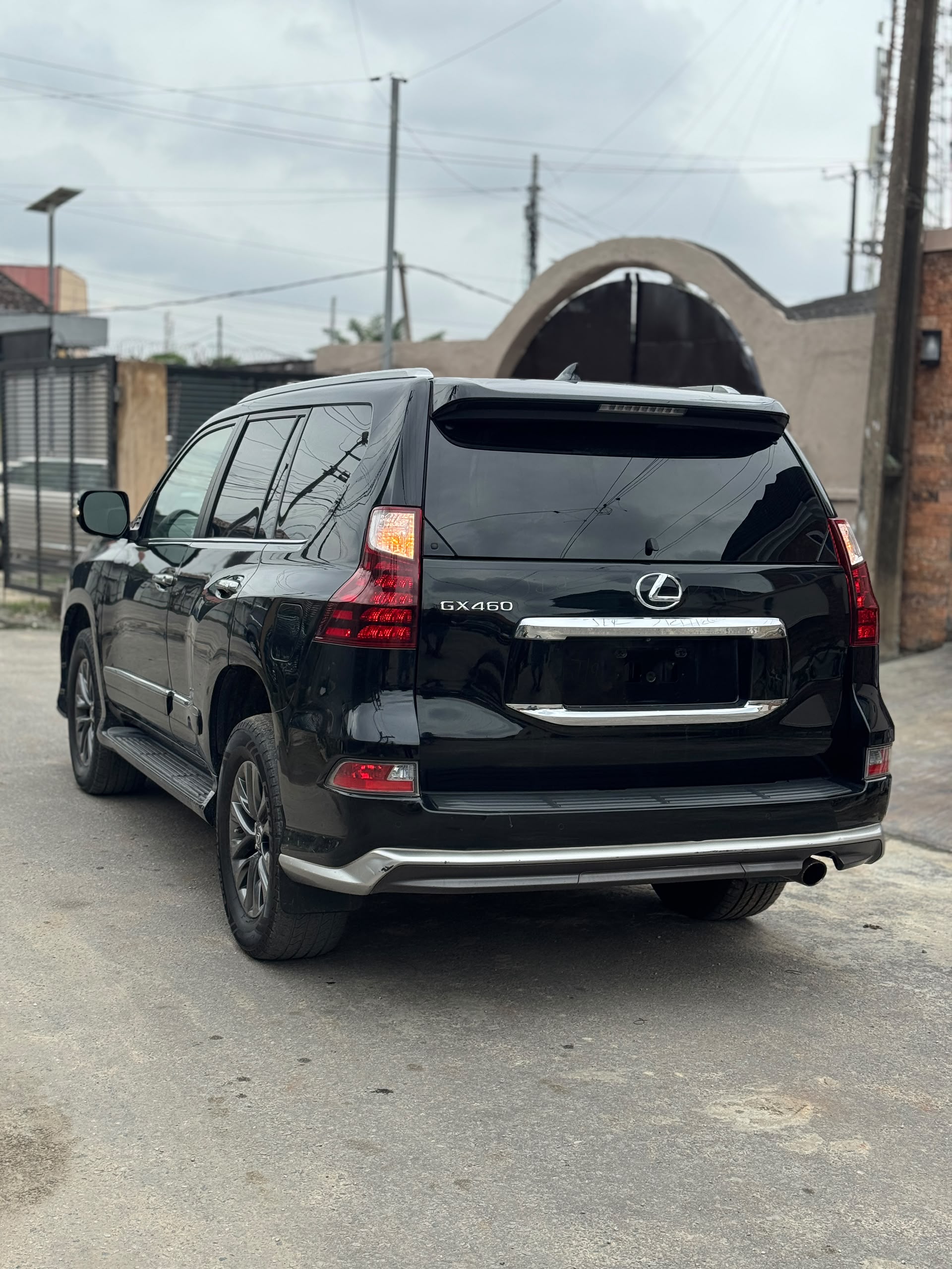 Lexus GX460 SUV, Black — photo 8