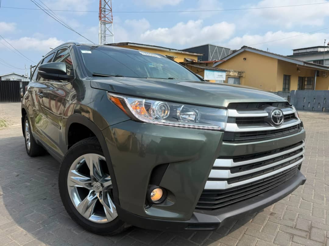 Toyota Highlander XLE AWD, Green SUV for Sale