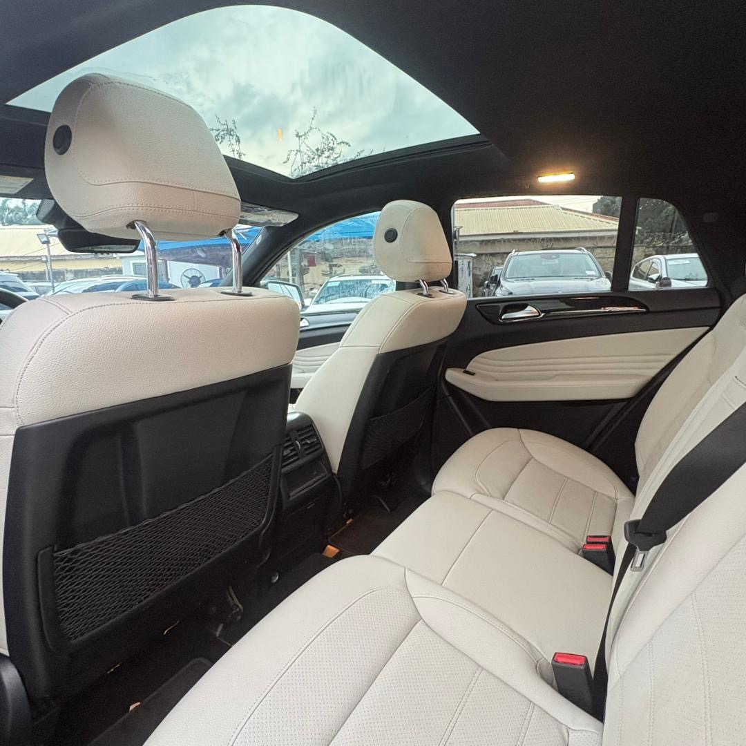 Mercedes Benz GLE 43 AMG