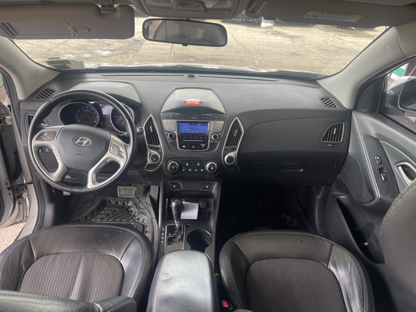 Hyundai Tucson 2014 Silver SUV for Sale