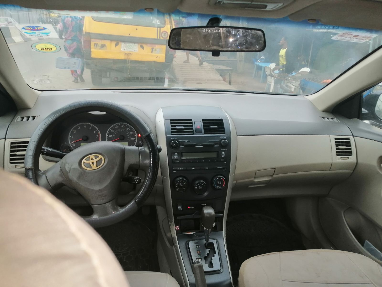 2010 Toyota Corolla LE Black Sedan