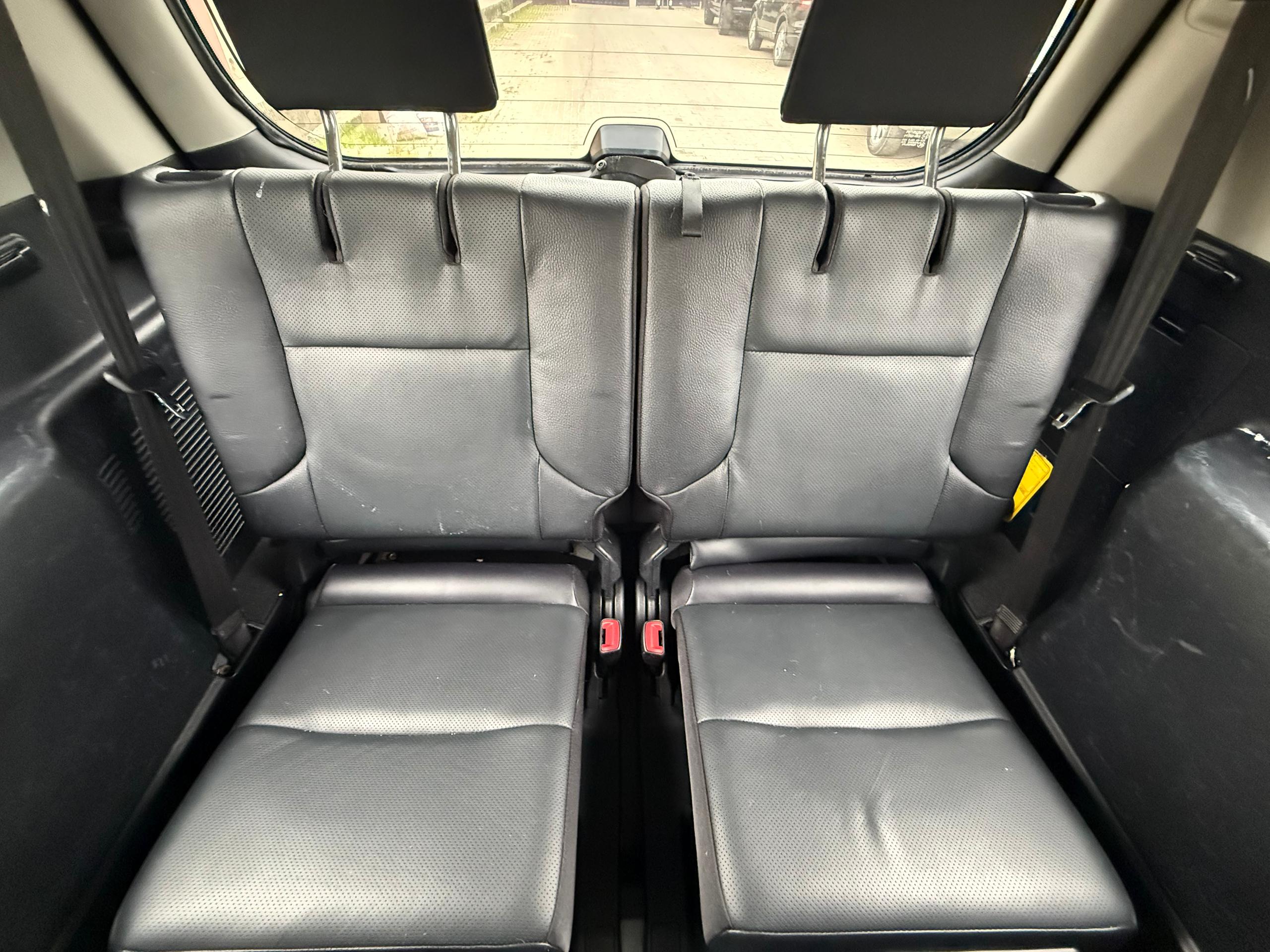 Lexus GX 460 Silver SUV