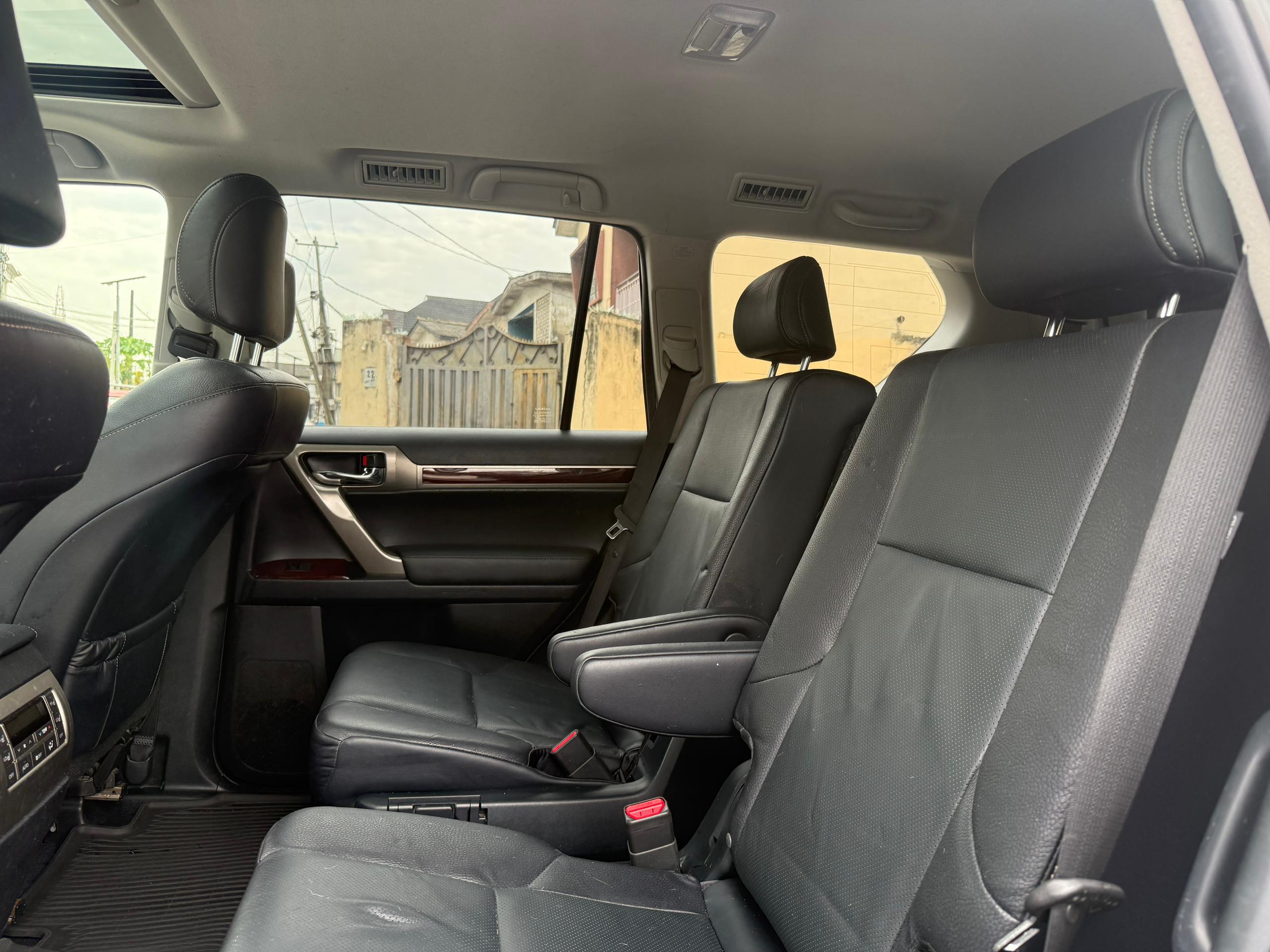 Lexus GX 460 Silver SUV