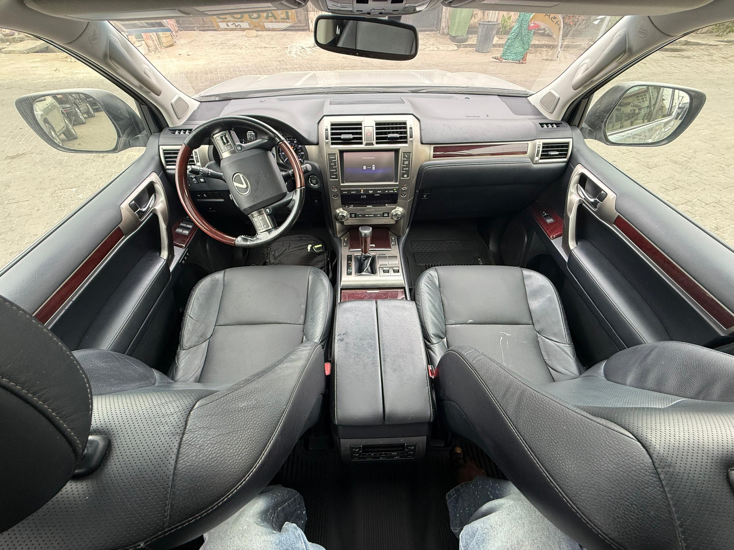Lexus GX 460 Silver SUV
