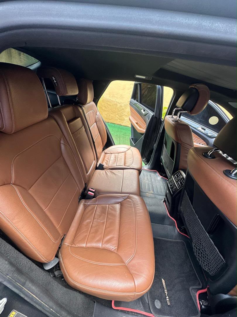 Mercedes-Benz GLE 43 AMG Black Coupe SUV GLE43 AMG