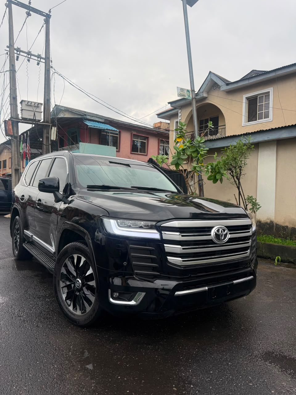 Toyota Land Cruiser 2015 upgraded to 2022 Black SUV for Sale