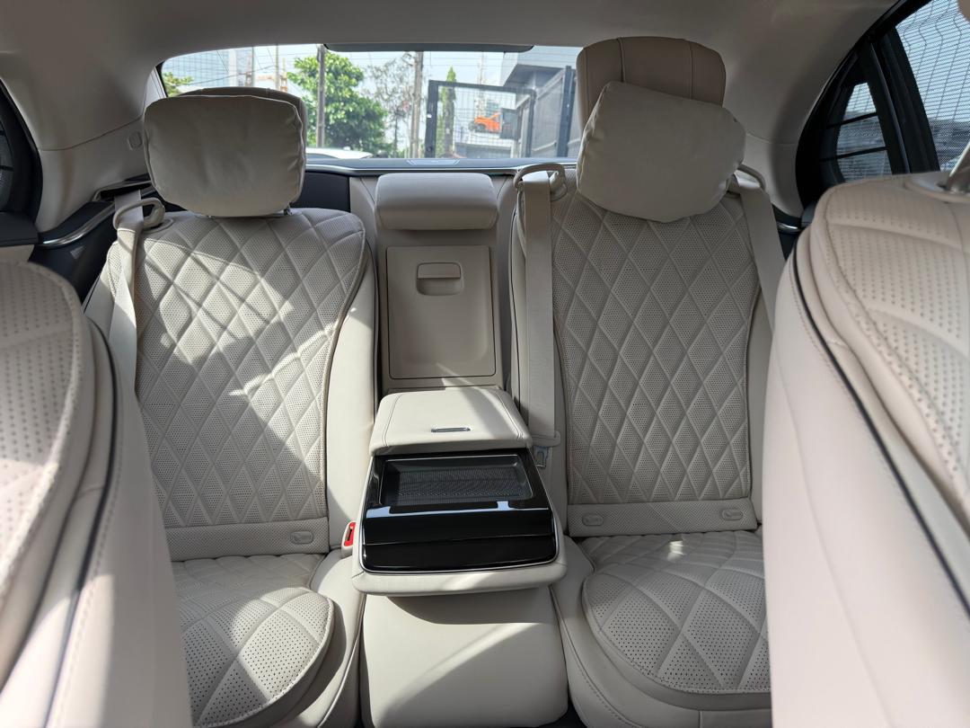 Mercedes-Benz S580 4MATIC, Green Sedan S-Class