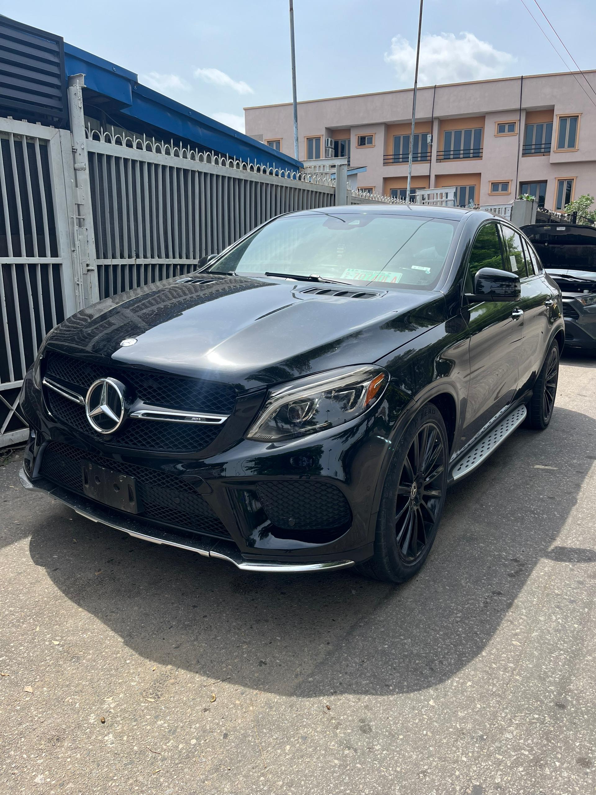 Mercedes-Benz GLE-Class Coupe Black