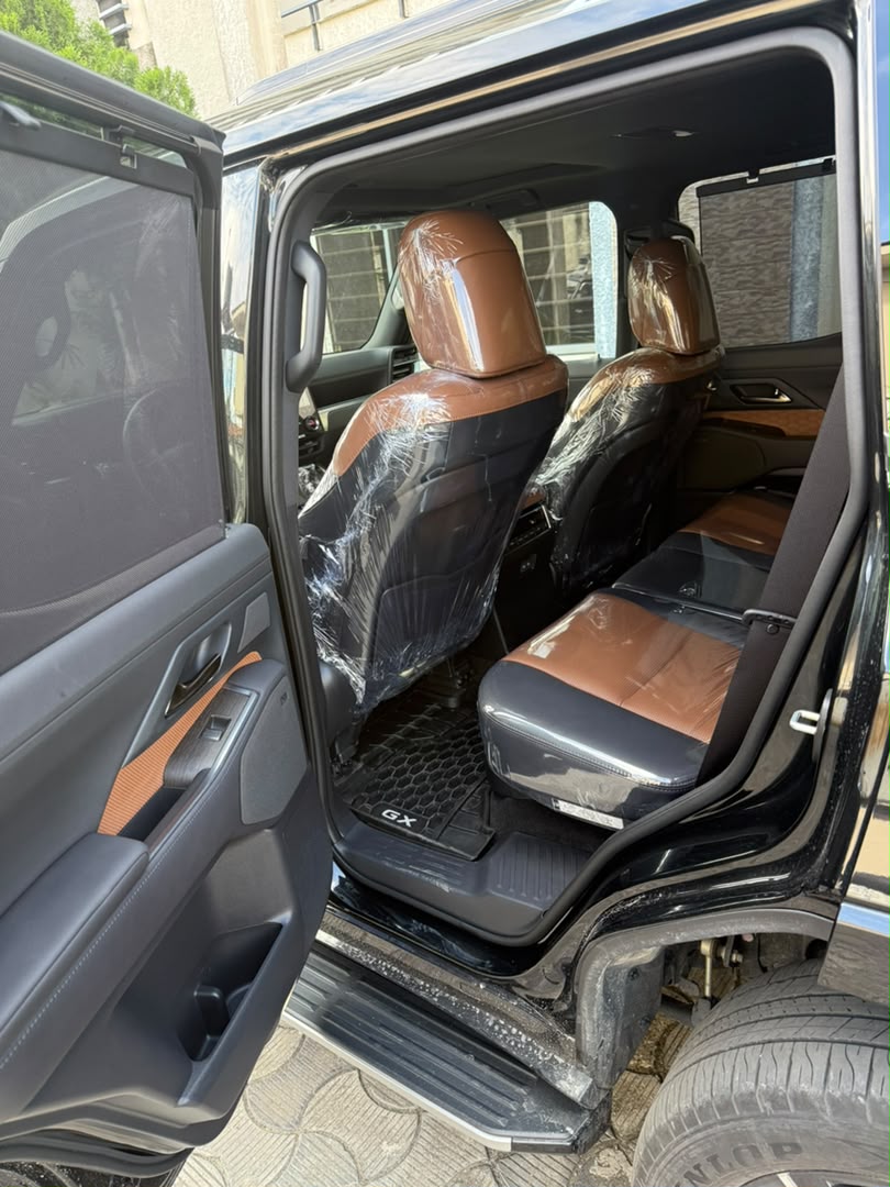 Lexus GX550 SUV, Bla GX 550
