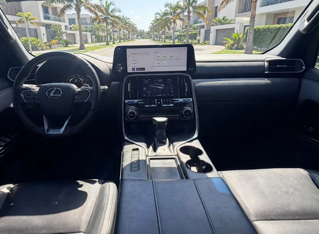 Lexus LX 600 SUV, Grey